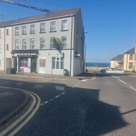 Marine Beach Escape Castlerock Beside Beach Golf Course And Pub Экстерьер фото
