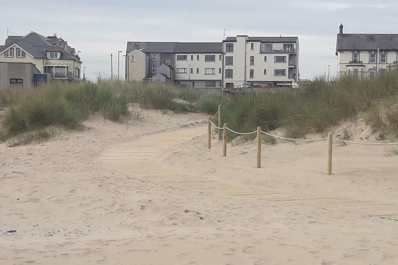 Marine Beach Escape Castlerock Beside Beach Golf Course And Pub Экстерьер фото